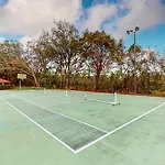 Emerald Island Gem